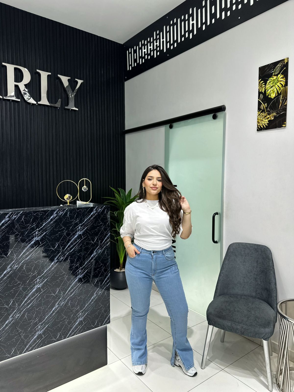 WhatsApp Image 2025-09-17 at 3.38.03 PM SPLIT FLARED - الصورة 1