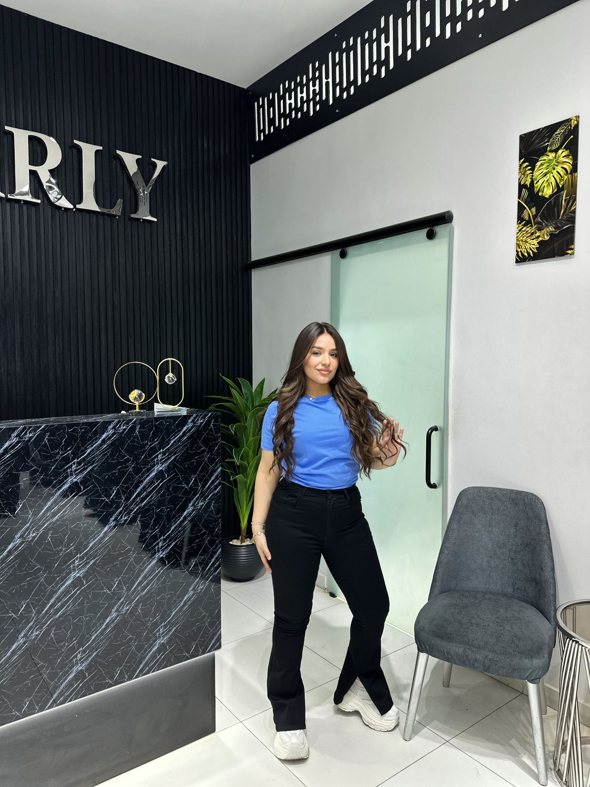 WhatsApp Image 2025-09-22 at 10.01.11 PM SPLIT BLACK FLARED - الصورة 1