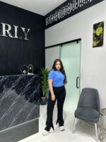 ⁦SPLIT BLACK FLARED⁩ - الصورة ⁦3⁩