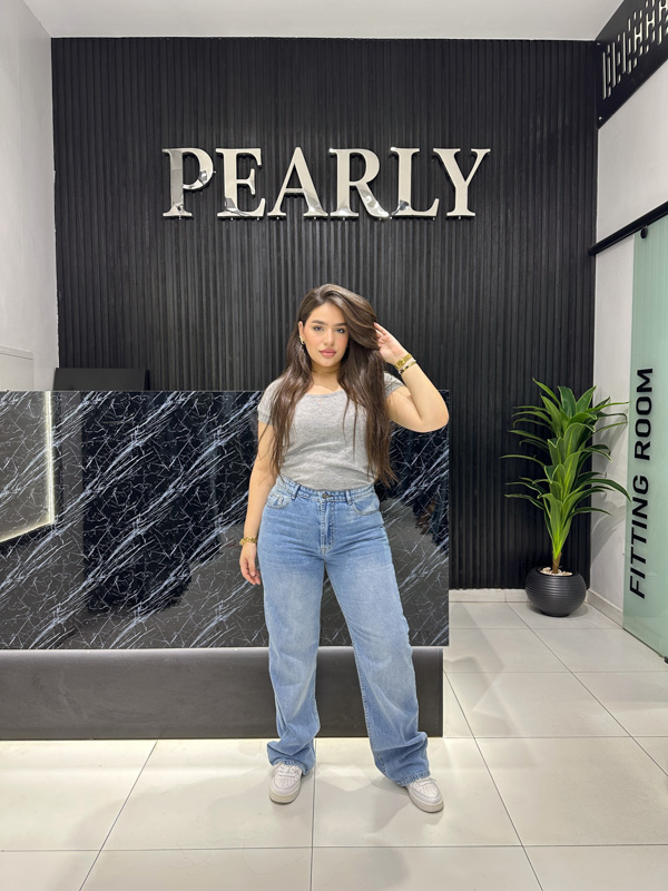 IMG_4956 STRAIGHT - الصورة 1