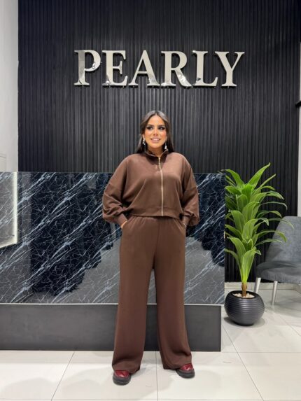 BROWN SUIT